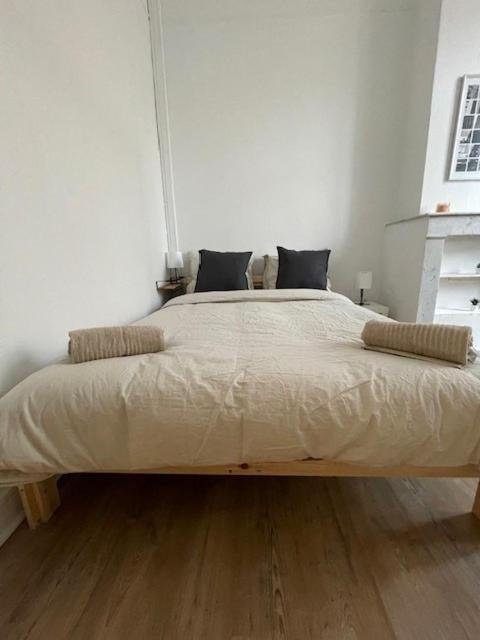 La Leonce, Superbe Appartement Plein Centre Armentieres Exterior photo